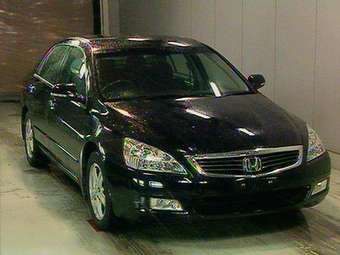 2003 Honda Inspire Pictures