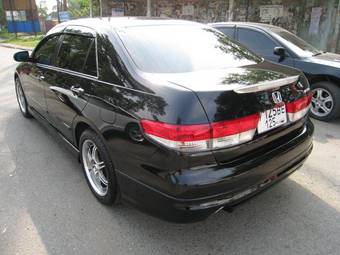 2003 Honda Inspire Photos