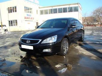 2003 Honda Inspire Photos