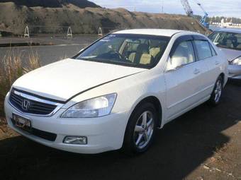 2003 Honda Inspire Photos
