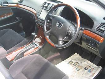 2003 Honda Inspire Pictures