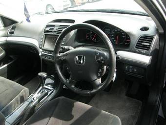 2003 Honda Inspire Photos