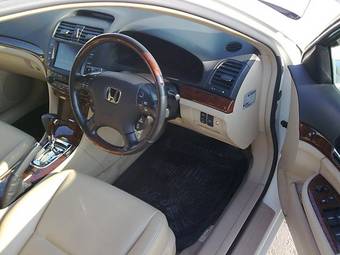 2003 Honda Inspire Photos