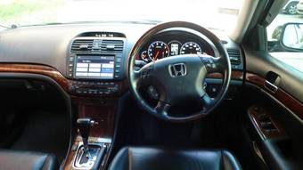 2003 Honda Inspire Images