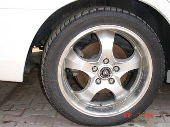 2003 Honda Inspire Photos