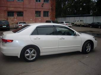 2003 Honda Inspire Photos