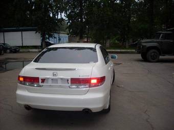 2003 Honda Inspire Photos