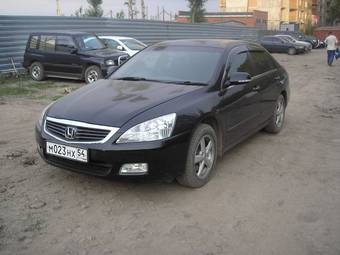 2003 Honda Inspire Pictures