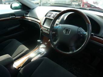 2003 Honda Inspire Photos