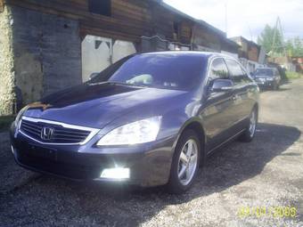 2003 Honda Inspire Pictures