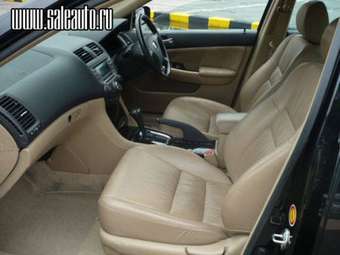 2004 Honda Inspire Images