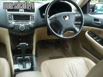 2004 Honda Inspire Pics