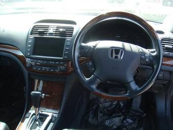 2004 Honda Inspire Photos