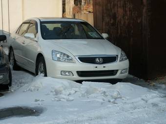 2004 Honda Inspire Pictures