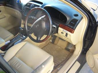 2004 Honda Inspire Pictures