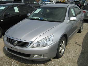 2005 Honda Inspire Photos