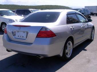 Honda inspire 2006
