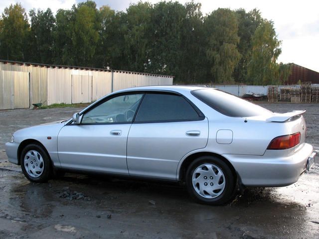 2000 Honda Integra
