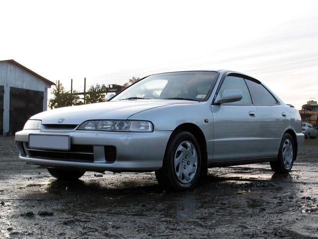 2000 Honda Integra