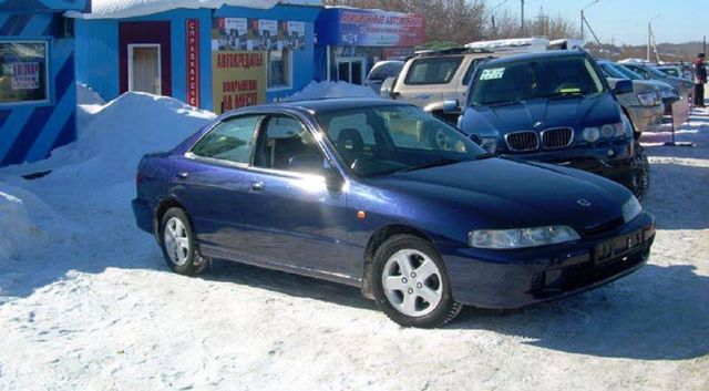 2000 Honda Integra
