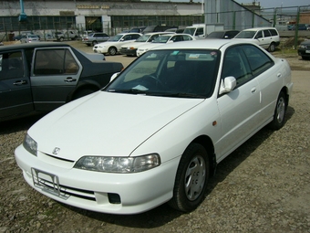 2000 Honda Integra