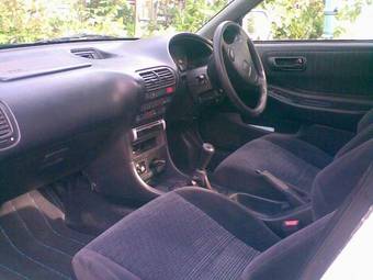 2000 Honda Integra Pictures