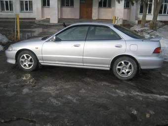2000 Honda Integra Pictures