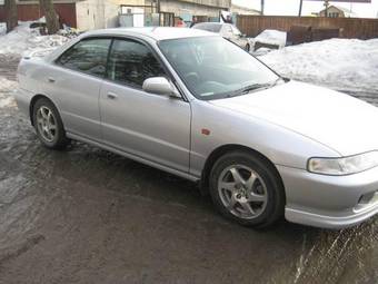 2000 Honda Integra Photos