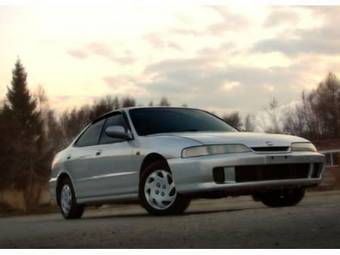 2000 Honda Integra Photos