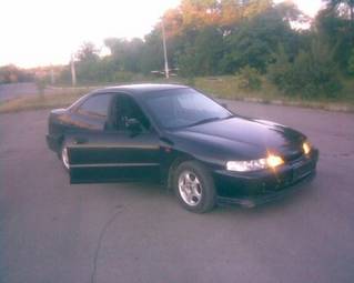 2000 Honda Integra Photos