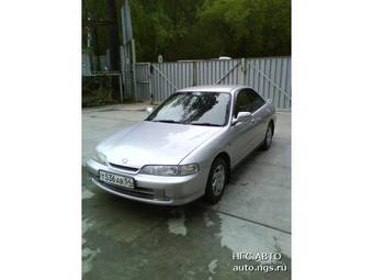 2000 Honda Integra Photos