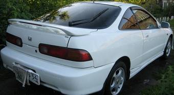 2000 Honda Integra Photos