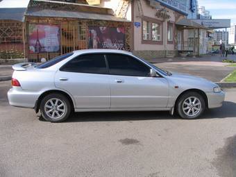 2000 Honda Integra Pictures