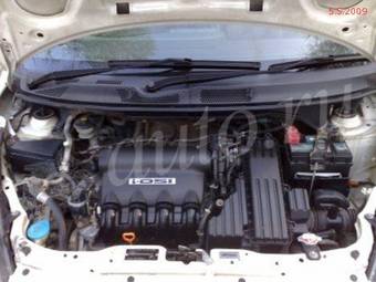 2002 Honda Jazz Pictures
