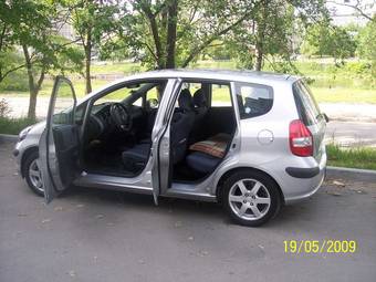 2002 Honda Jazz Pictures
