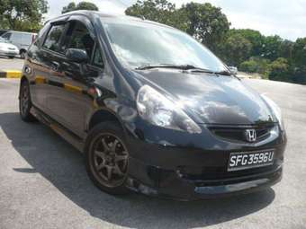 2003 Honda Jazz Pictures