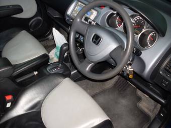 2003 Honda Jazz Photos