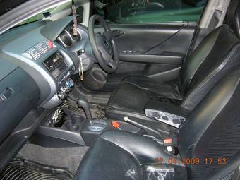 2003 Honda Jazz Pictures