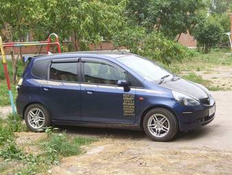 2003 Honda Jazz Photos