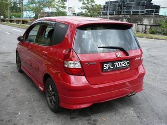 2004 Honda Jazz Photos