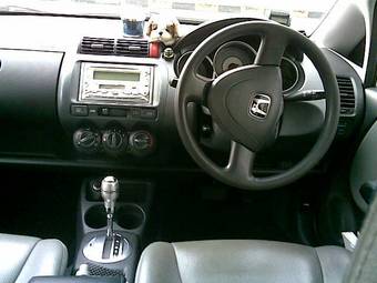 2004 Honda Jazz Images