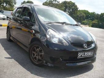 2004 Honda Jazz Photos