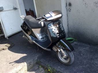1999 Honda LEAD Photos