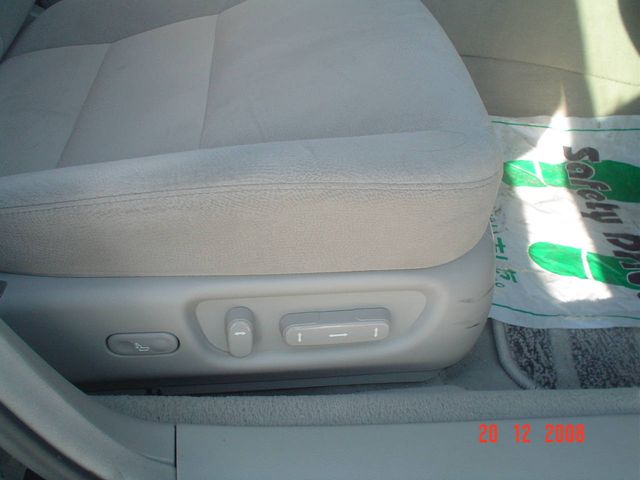 2004 Honda Legend