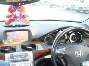 2004 Honda Legend Photos