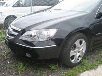 2005 Honda Legend Images