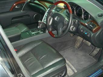 2005 Honda Legend Images