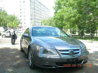 2005 Honda Legend Photos