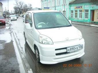 2002 Honda Life Pics