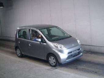 2004 Honda Life Pictures